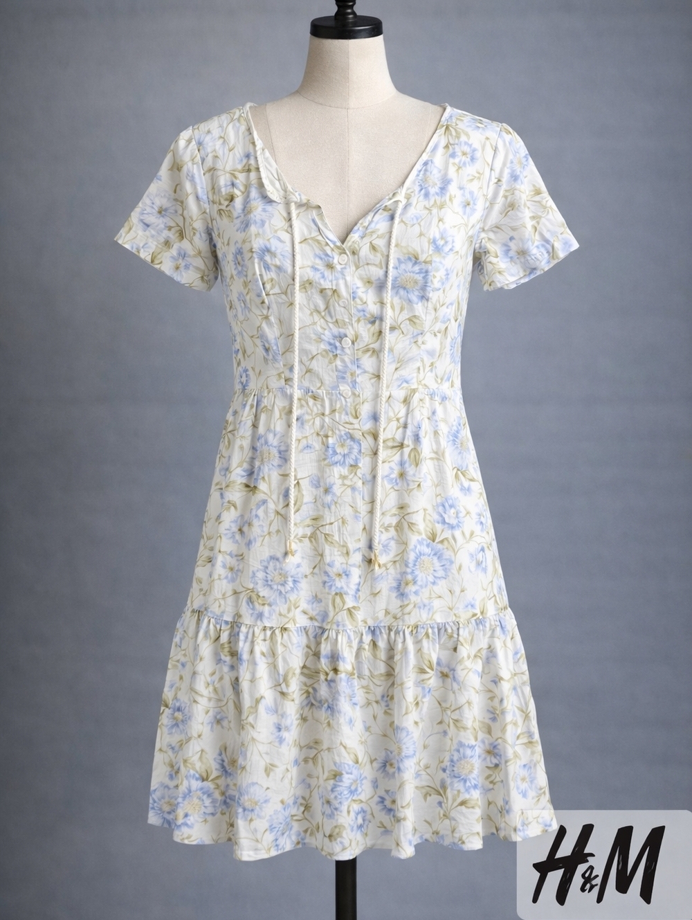 H&M Cream Floral Tie-Front Short Sleeve Dress with Blue Blossoms